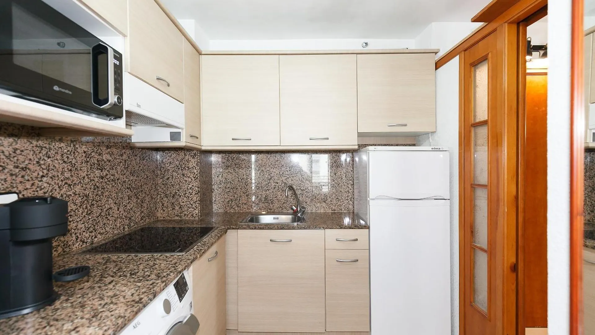 Uhc Novelty Apartments Salou Espagne