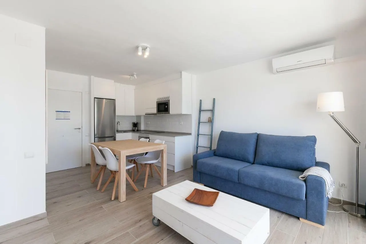 Uhc Novelty Apartments Salou