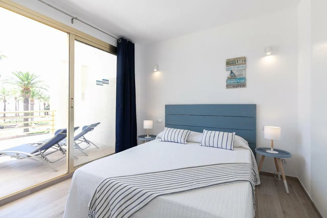 Uhc Novelty Apartments Salou